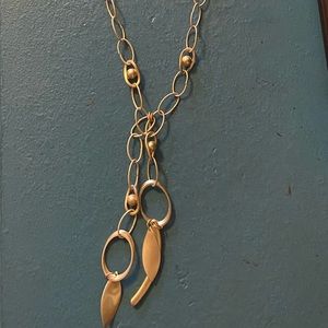 Ladies goldtone necklace